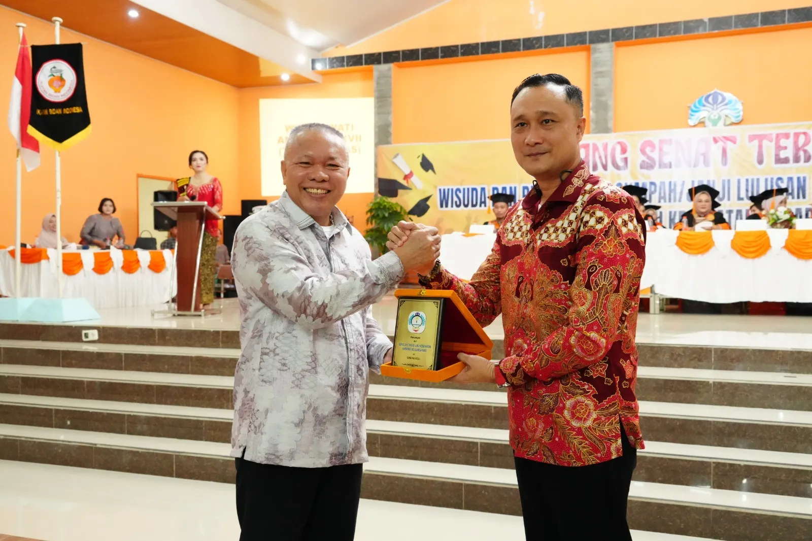 Pemko Gunungsitoli Apresiasi Wisuda Ahli Madya Kebidanan STIKes Haga Nias