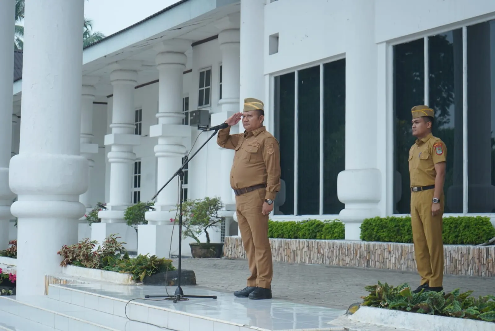 Wabup Asahan Pimpin Apel Gabungan, Tekankan Pelayanan Prima dan Kekompakan ASN