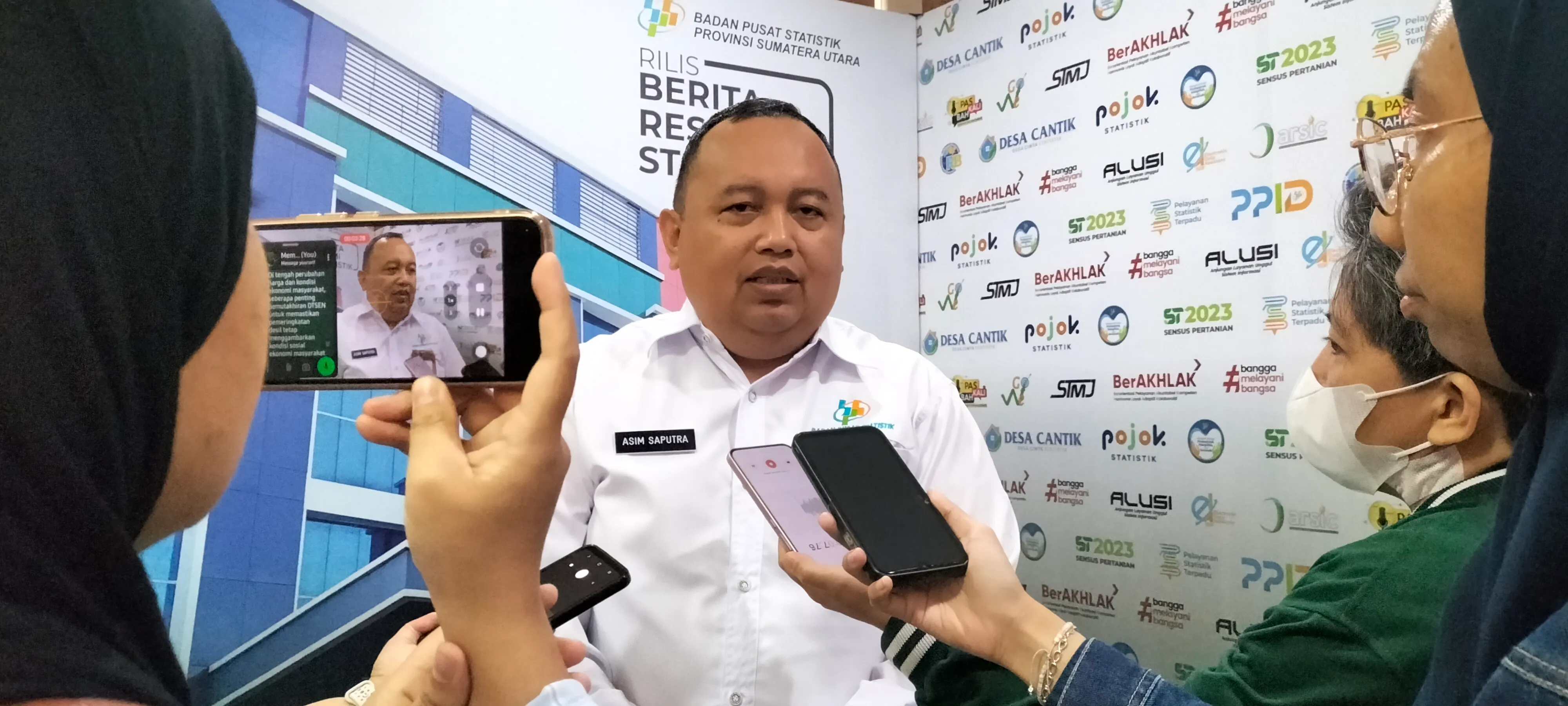 Inflasi Sumut 3,23 persen, Emas Perhiasan Dan Ayam Ras Pemicu Utama