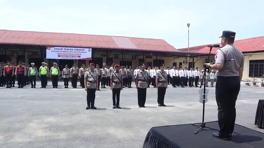 Kapolres Tebingtinggi Pimpin Sertijab Kasat Resnarkoba, Kasat Samapta Dan Kasi Hukum