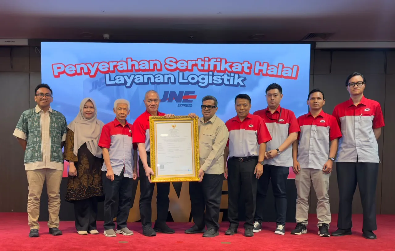 JNE Raih Sertifikasi Halal Untuk Layanan Logistik