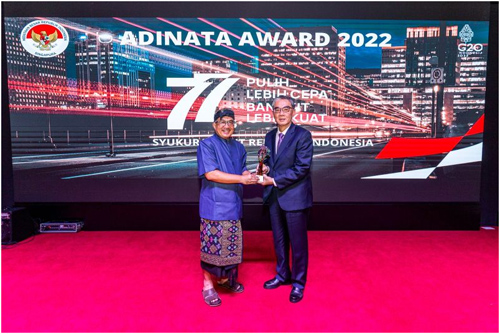 Penyerahan Adinata Award (ant)