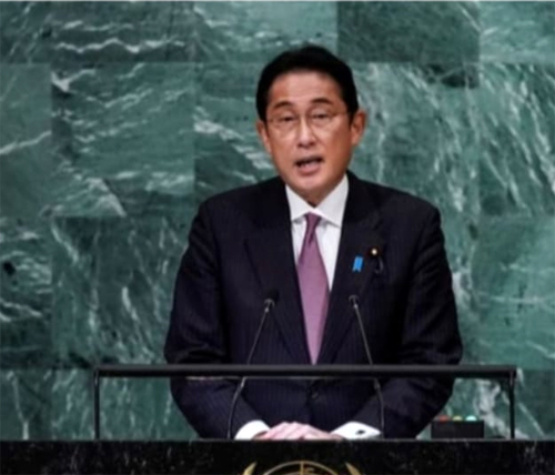 Perdana menteri Jepang Fumio Kishida berpidato di sesi ke 77 majelis Umum PBB di markas besar PBB di New York City, AS, 20 September 2022 ( foto : Reuters).