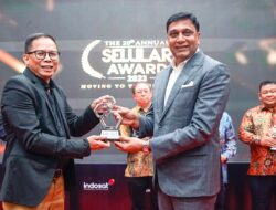 President Director Indosat Vikram Sinha Raih CEO of The Year 2023