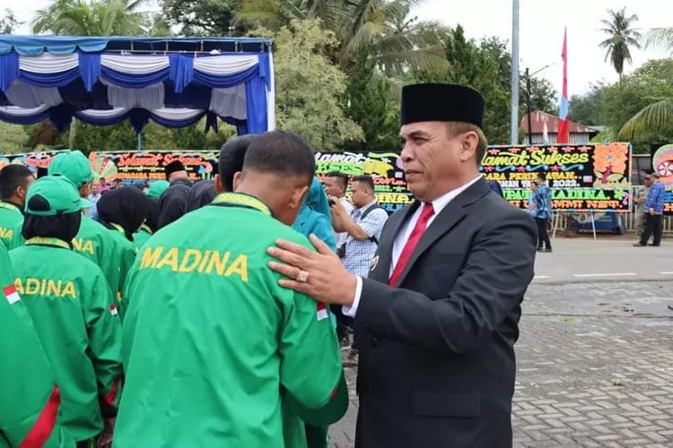 Teks foto: Bupati Madina HM Jafar Sukhairi Nasution