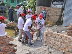 Santri Ganjar Gotong Royong Bangun Ruang Belajar Pada Ponpes di Deli Serdang