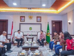 Usai Resmikan KriyaNusa, Ibu Negara Kunjungi Stand Dekranasda Medan