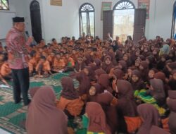 Ketua MAA Langsa Ajak Anak-anak SD Belajar Cara Bersuci Secara Benar