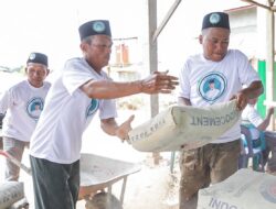 Tuan Guru Ganjar Gelontorkan Bantuan untuk Pembangunan Masjid di Langkat