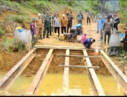 TMMD Ke-119 Kodim Aceh Tamiang Bangun Jalan Penghubung Di Dua Desa