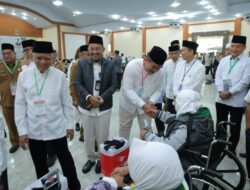 Pj Gubsu Bersama Bupati Asahan Lepas Jamaah Calhaj Kloter I