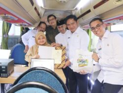 Pj. Gubsu Luncurkan  Bus Perizinan Berusaha