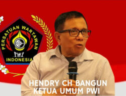 Kecam DK, Hendry Ch Bangun Tetap Ketua PWI Pusat