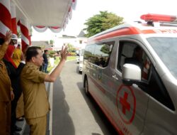 Pj.Gubsu Lepas Parade Ambulans  Untuk Mendukung PON