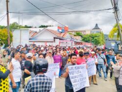 Dugaan Korupsi Di Pemko Gunungsitoli, Massa AMAK Geruduk Kejari