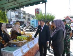 Pj Wali Kota Padangsidimpuan Tinjau Gerakan Pangan Murah