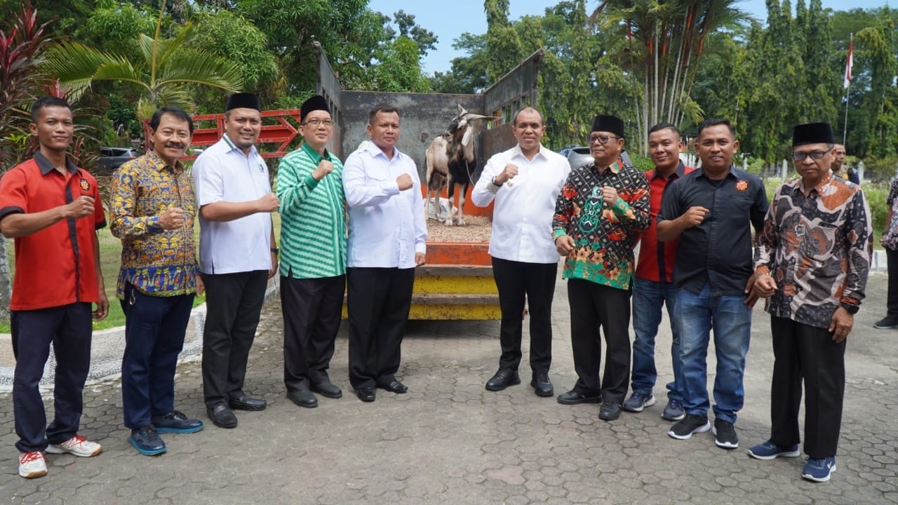 Teks Foto: Pj. Bupati Langkat, H. M. Faisal Hasrimy, AP., M.AP.,  menghadiri Musda IV KAHMI Kabupaten Langkat,  bertepatan peringatan Milad ke-58 KAHMI di Pendopo Jentera Malay, Rumah Dinas Bupati Langkat, Kamis (17/10/2024) . Beritasore/ist. 