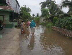 Pemukiman Warga Babalan Tergenang Banjir