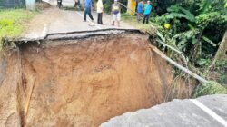 Pemkab Simalungun Tinjau Jalan Putus Penghubung Tanah Jawa – Hatonduhan