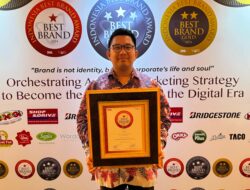 JNE Raih Indonesia Best Brand Award  2024 Kategori Jasa Pengiriman