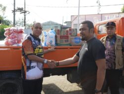 Pj Bupati Langkat Salurkan Bantuan Korban Banjir Tanjung Pura