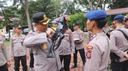 Kapolres Pimpin Pemeriksaan Senpi Personel Polres Langkat 