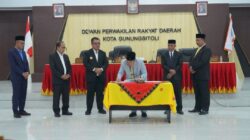 DPRD Gunungsitoli Paripurna Penetapan Walikota Dan Wakil Walikota